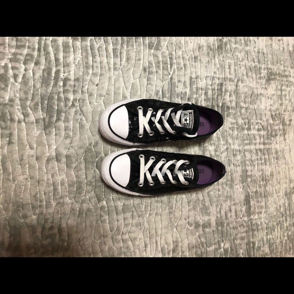 Sequins Converse